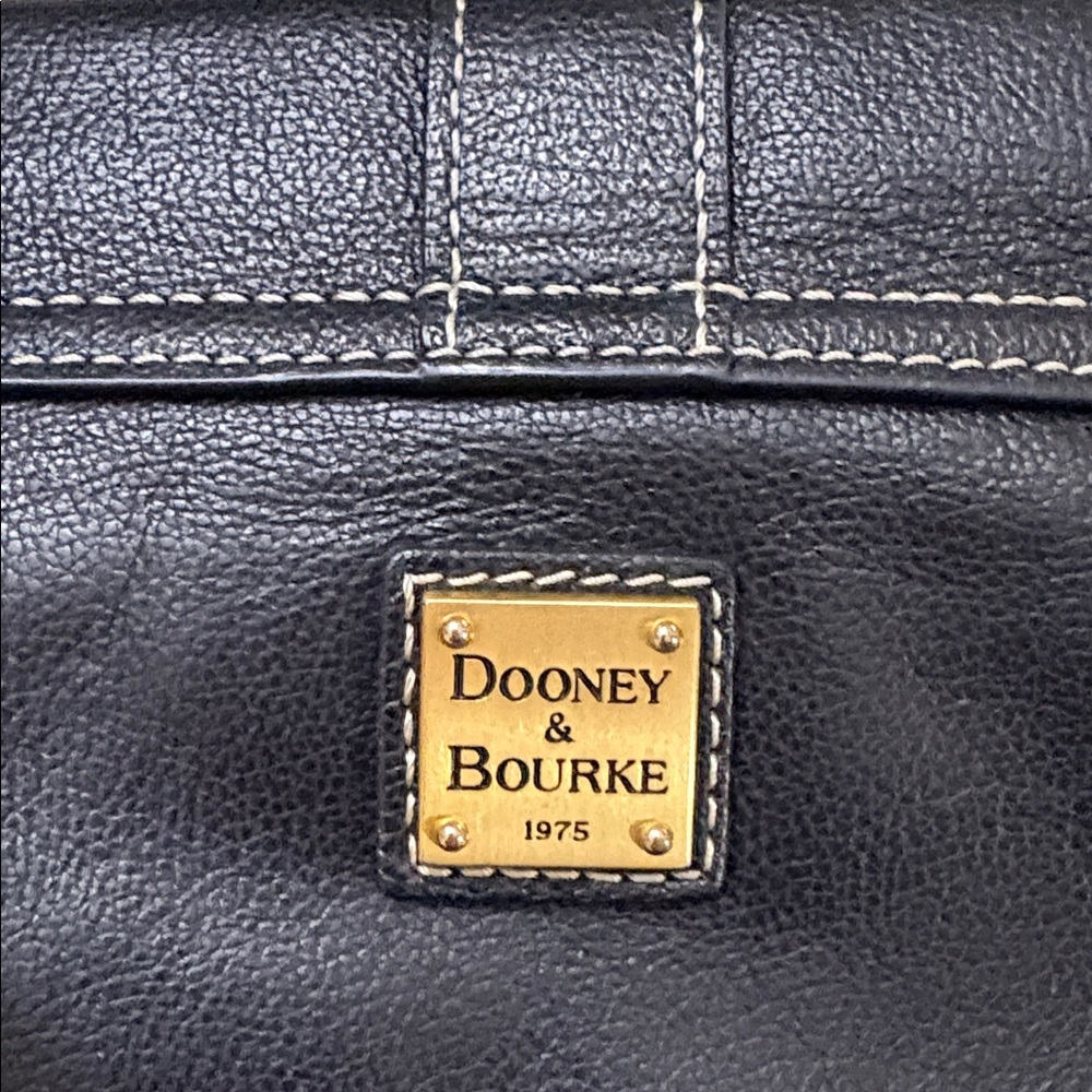 Black Leather Dooney and Bourke Shoulder Bag - Picture 4 of 9